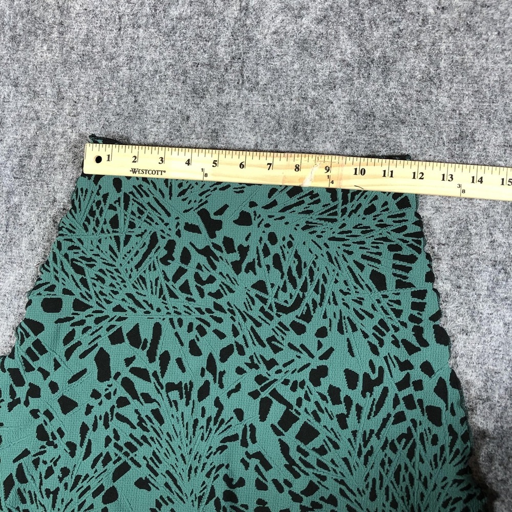 Haystacks Women's Skirt Size XS Green Black Abstract A-Line Pull-On - Picture 4 of 16